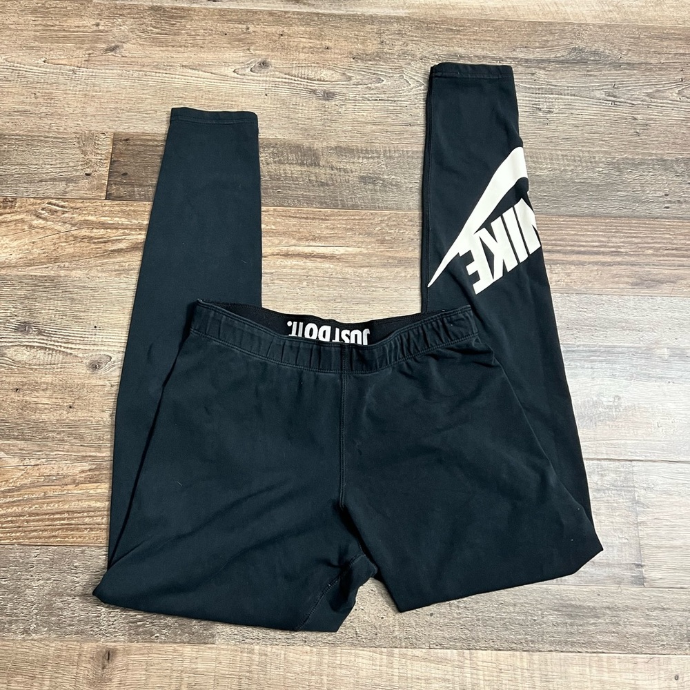 NIKE Leggings